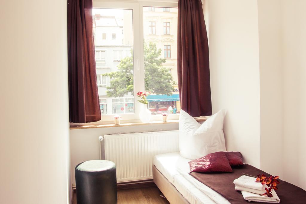 Berlin City Guesthouse Oda fotoğraf
