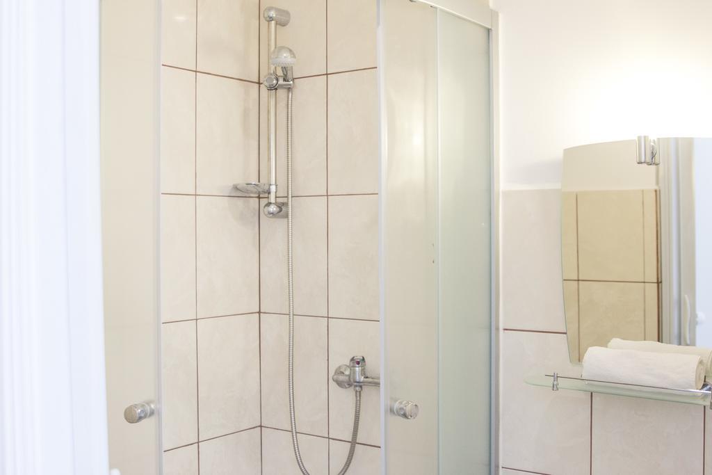 Berlin City Guesthouse Oda fotoğraf